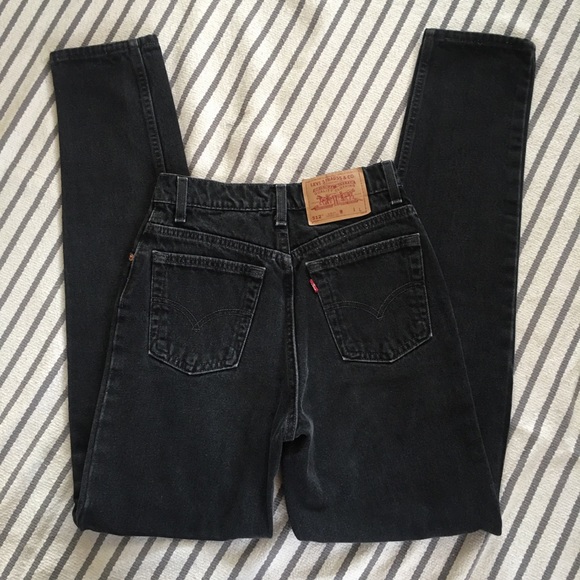 Vintage 512 Long Levi’s - Picture 3 of 6